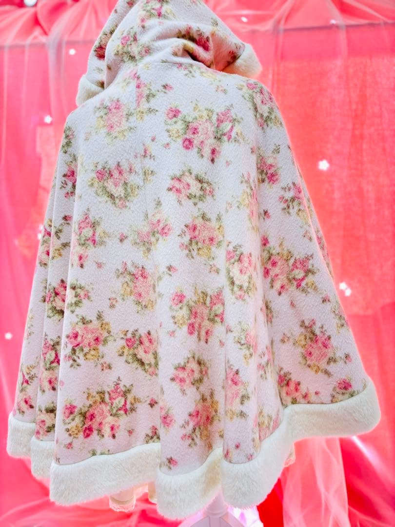 リズリサ お花柄ポンチョ