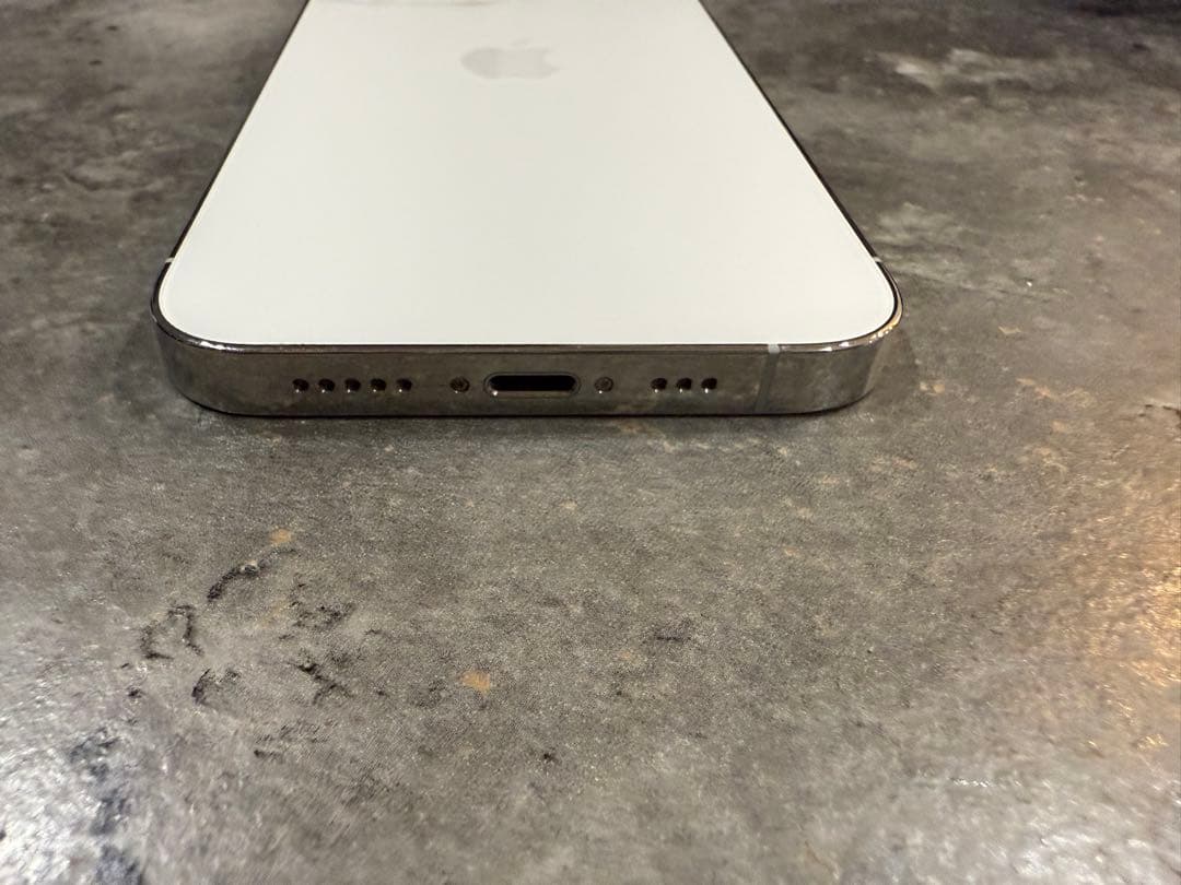 【美品】iPhone 13 Pro128G シルバー 本体　バッテリー93%