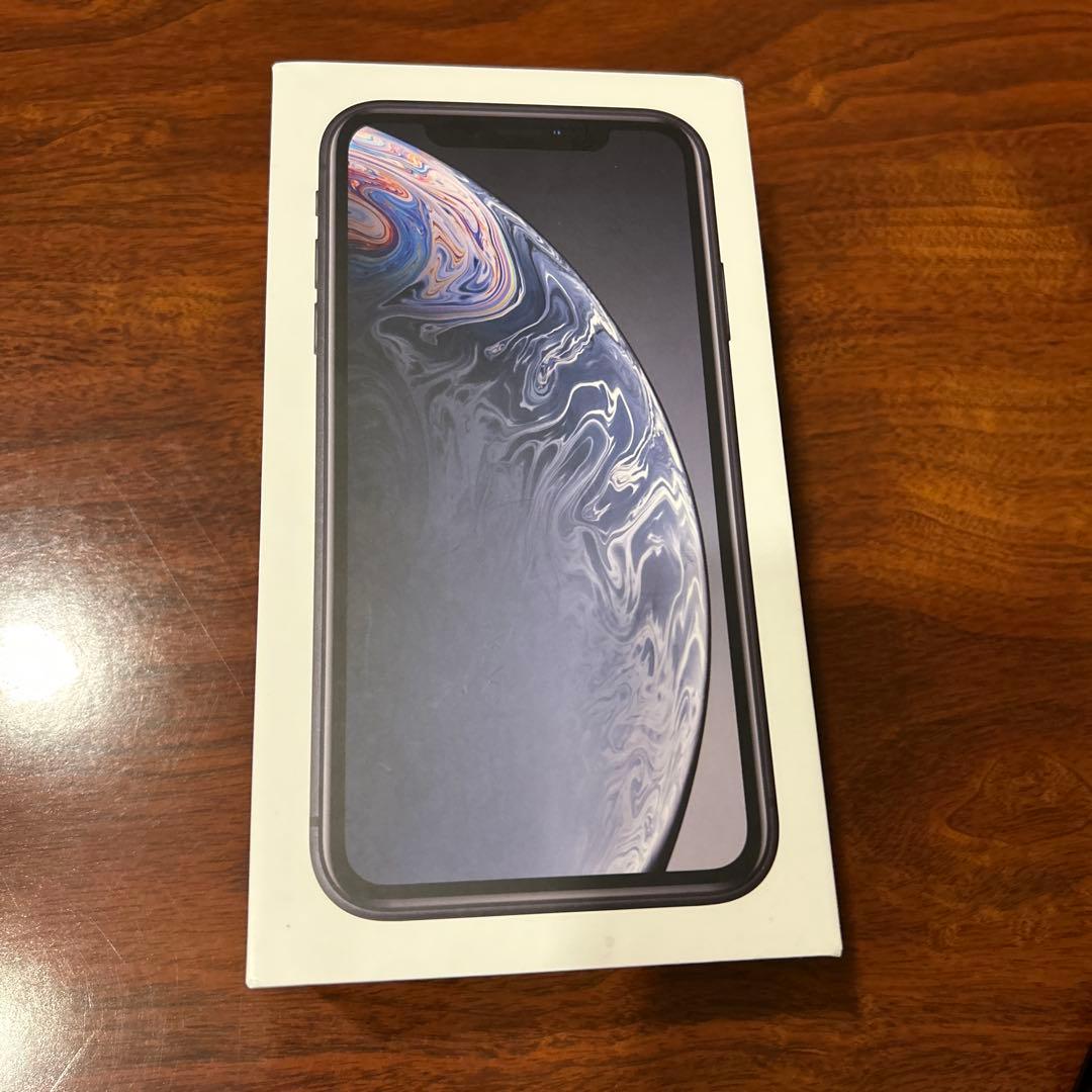 美品、傷なしApple iPhone XR ブラック、ケーブル　アダプター　箱