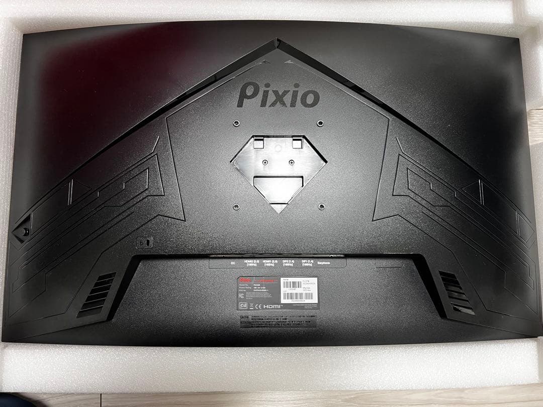 Pixio PXC325 湾曲モニター