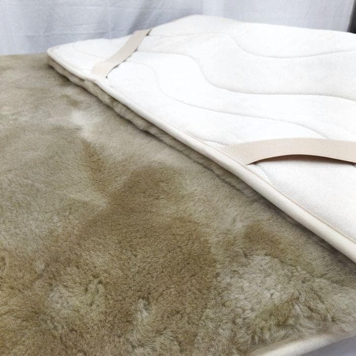 新品　ムートンシーツ　ムートン敷きパッド　オーストラリア産メリノ種ショーンラム