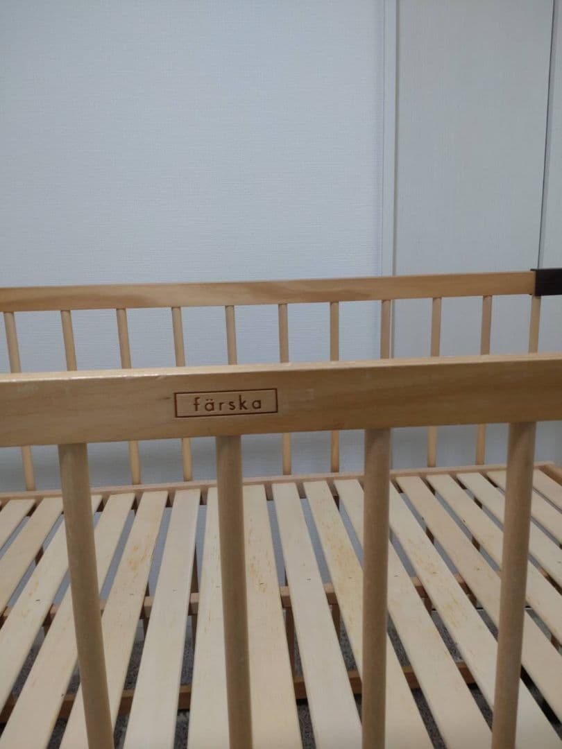 ファルスカ　ベビーベッド　03