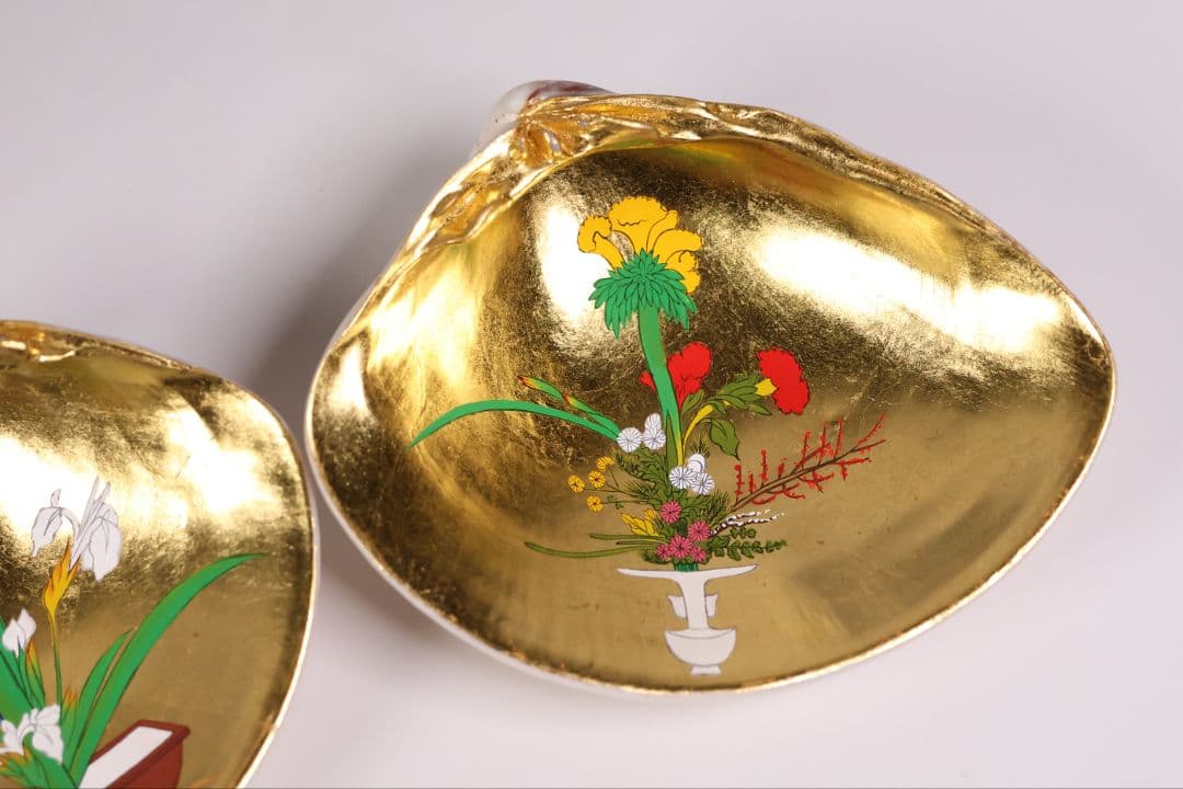 貝合せ 池坊専好立花図 四十五世 池坊専永 箱書 香合 華道 金彩【MA908】