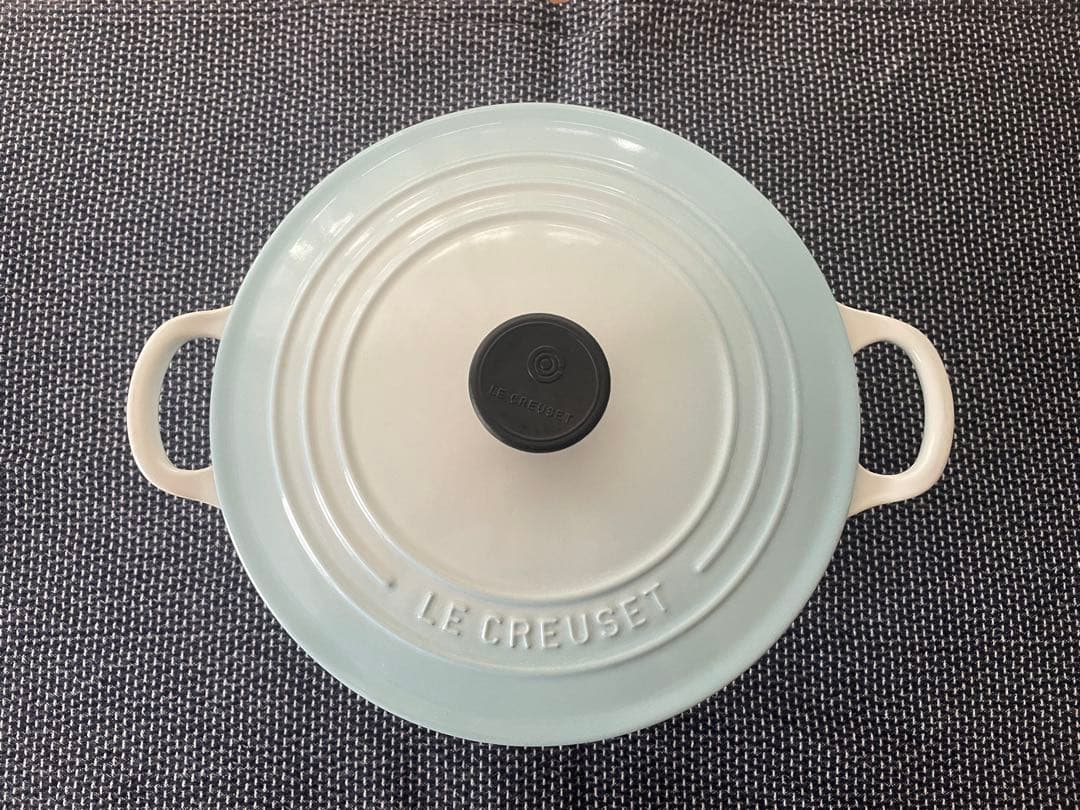 LE CREUSET ル・クルーゼ22cm