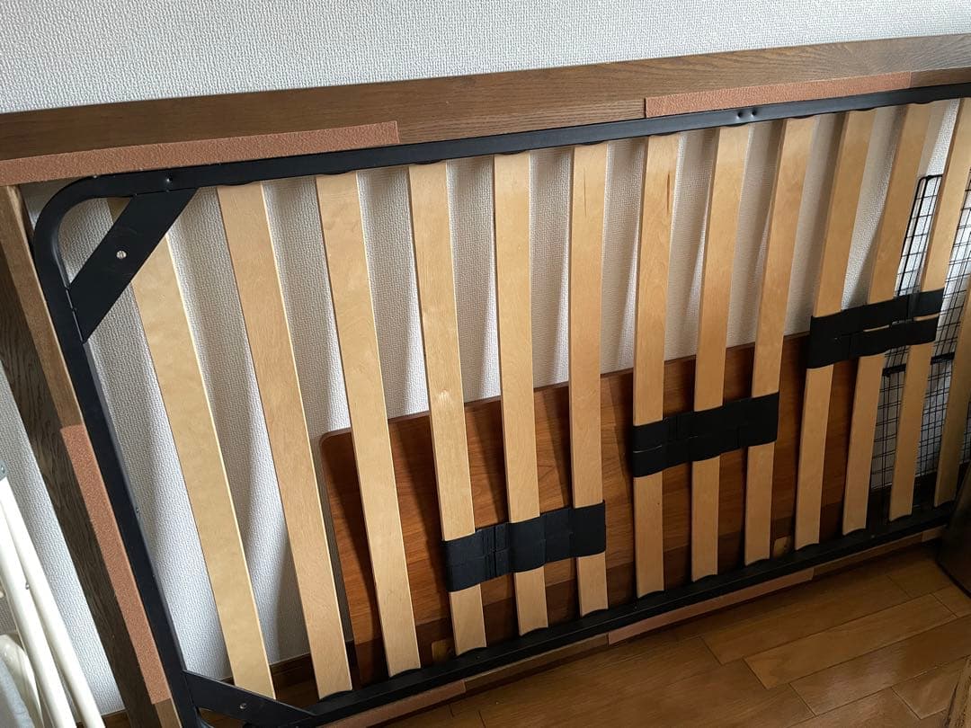 【お値下げ】無印良品　ベッドフレーム（旧型ヘッドボード付）シングル　ウォールナッ