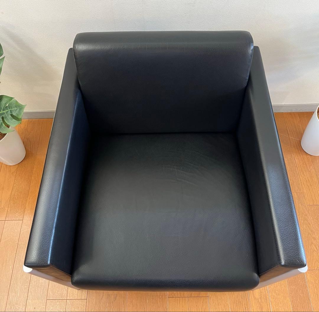 イトーキ　MEZZO ラウンジチェア　① 本革　21万　モダン　シングルソファ
