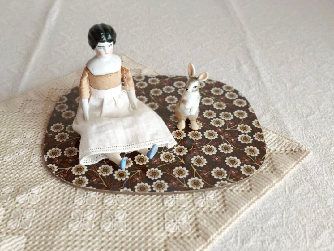 【まーちゃんさま】vintage tray ❀ ブラウン小花の クラシカルトレー