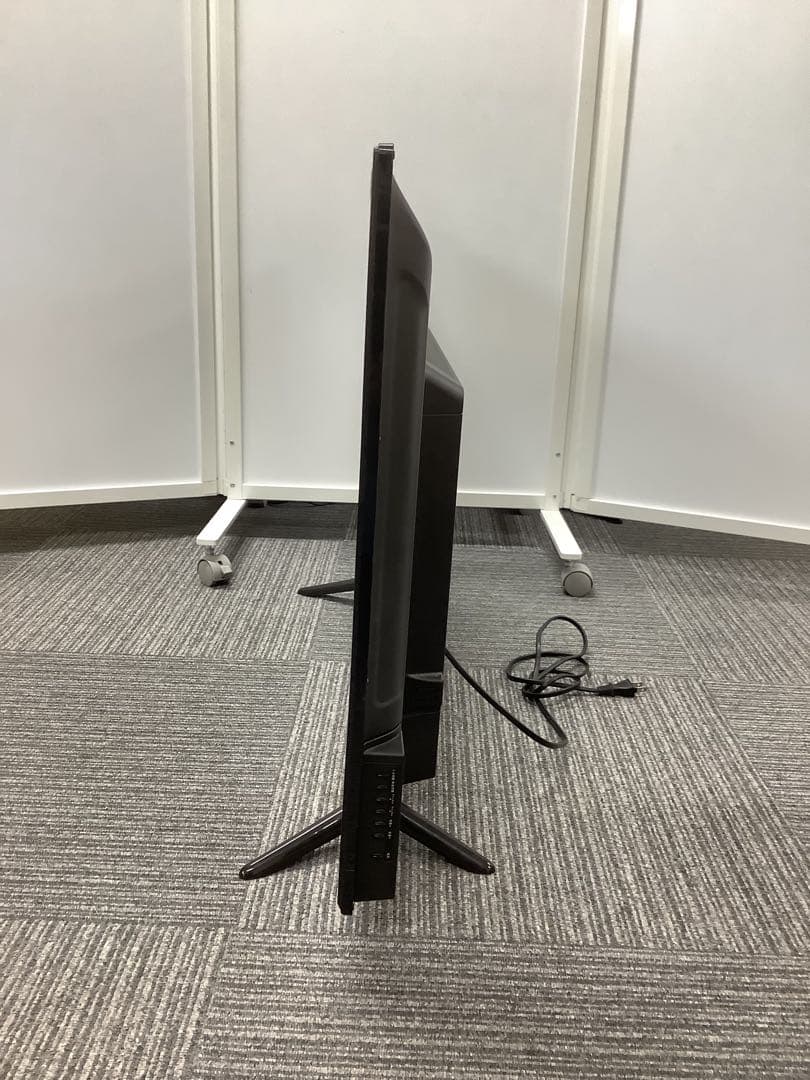 40インチ液晶テレビ 2017年製 ZM-4003SR レボリューション