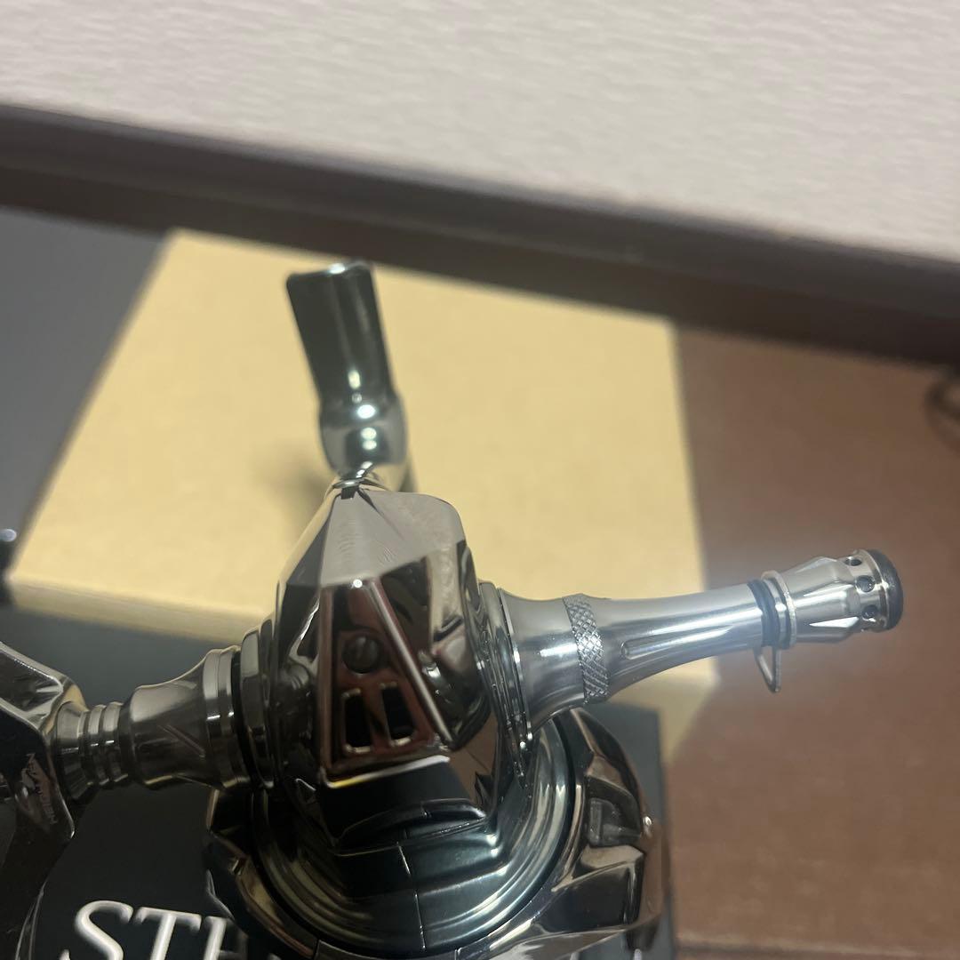 シマノ　22ステラC3000SDHHG 保管品