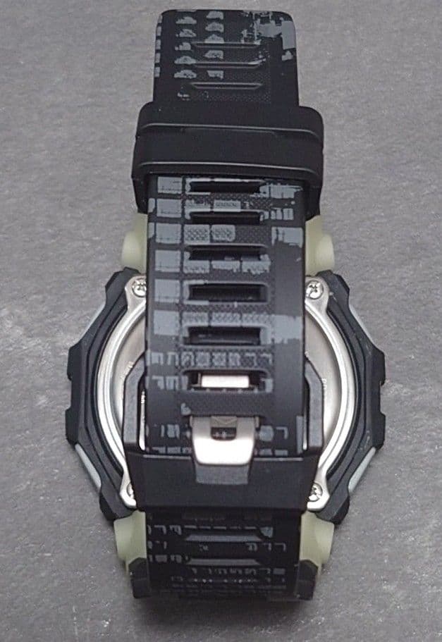 G-SHOCK GBD-200LM-1DR 蓄光