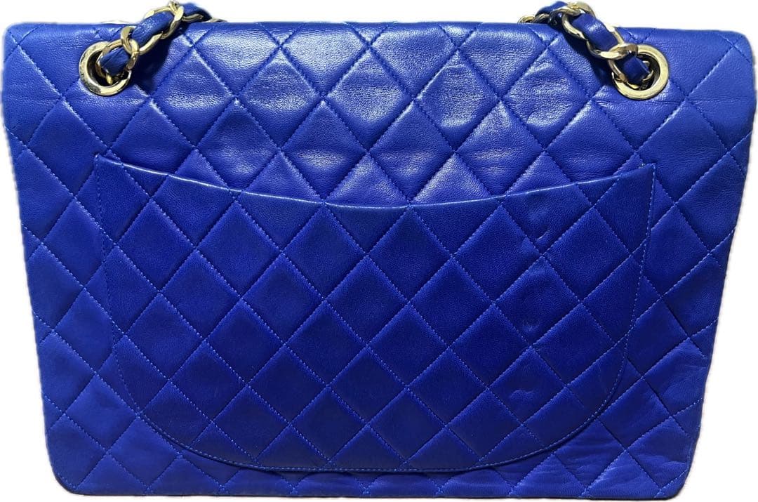 CHANEL ショルダーバッグ 青　マトラッセ　デカマトラッセ