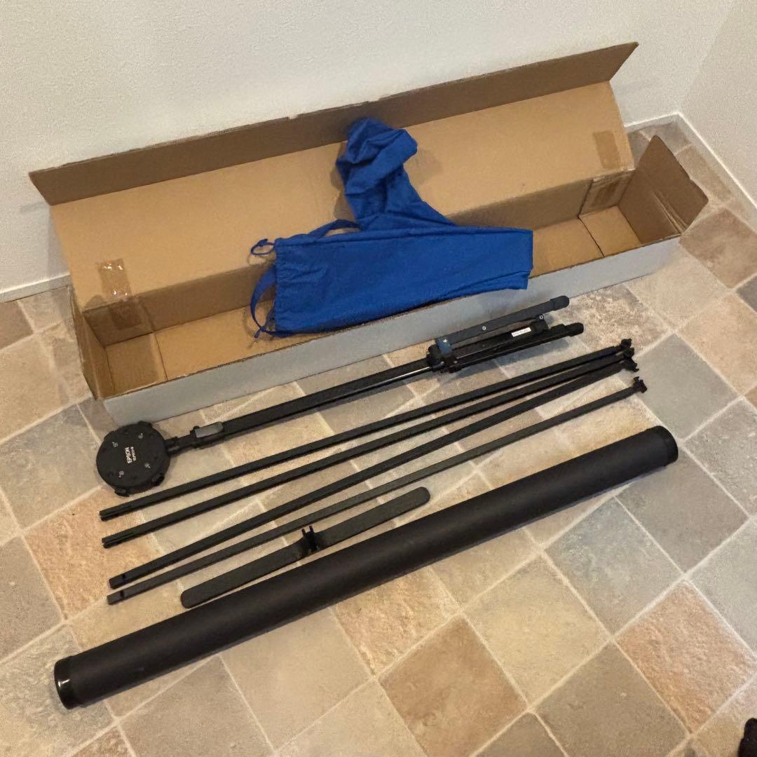 【極美品】EPSON モバイルスクリーン ELPSC21B ✕タイプエプソン