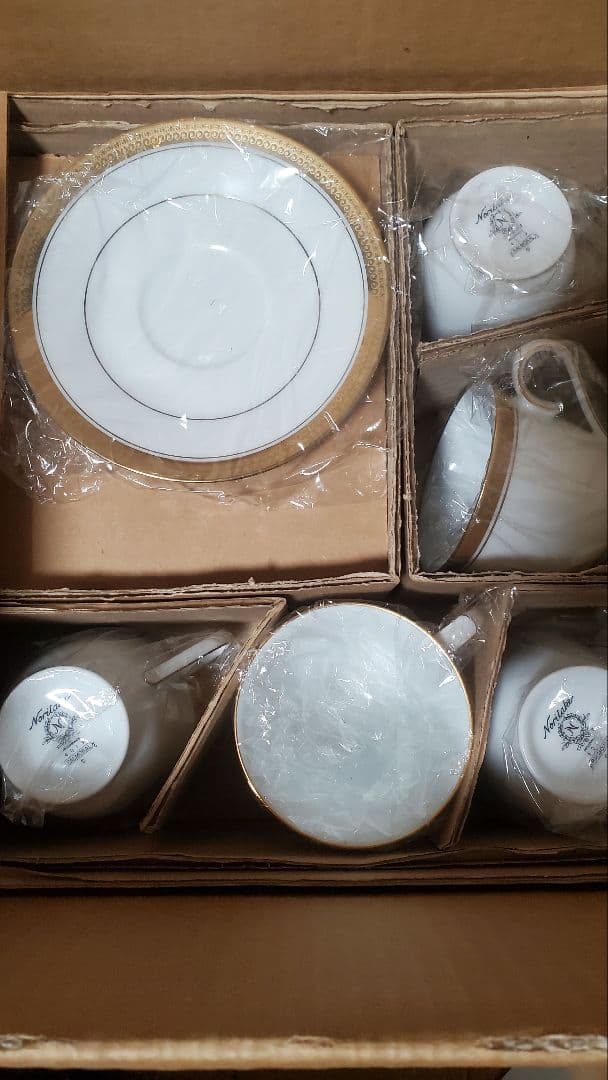 【未使用】 ノリタケ Noritake BALMORAL 4019 30PC