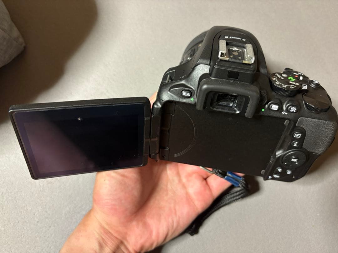 D5600 18-140 VR kit 付属品あり