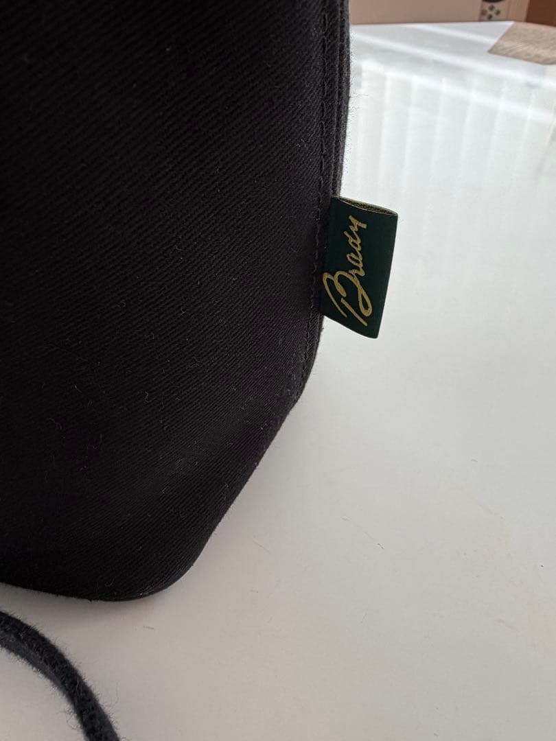 Brady ブラック バケットバッグ