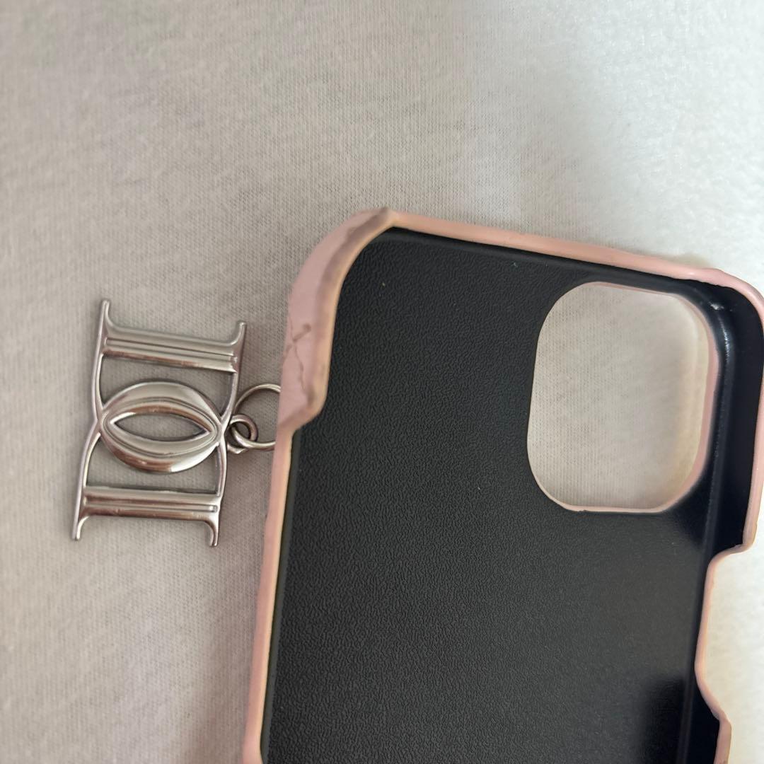ダーリッチ 完売商品 iPhone15 ピンクキルティングケース