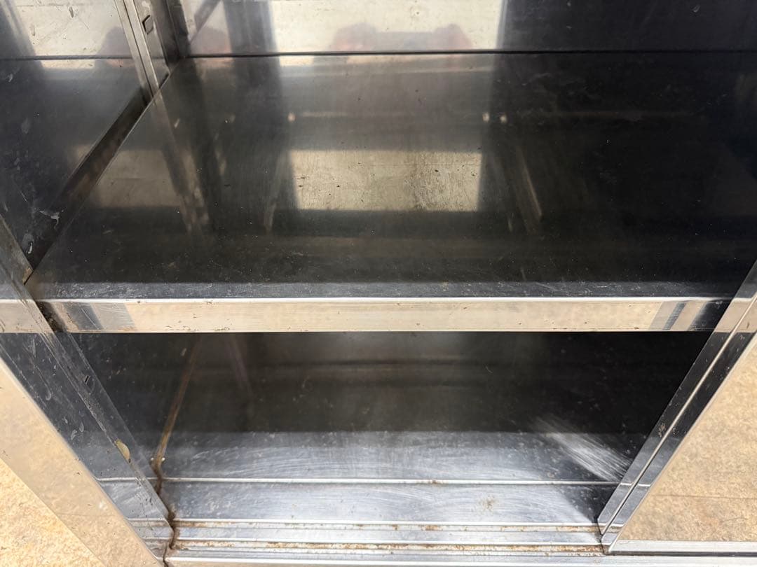 ステンレス　扉引き出し付き　作業台　飲食店　W９００ｘＤ４５０ｘＨ８００ｍｍ