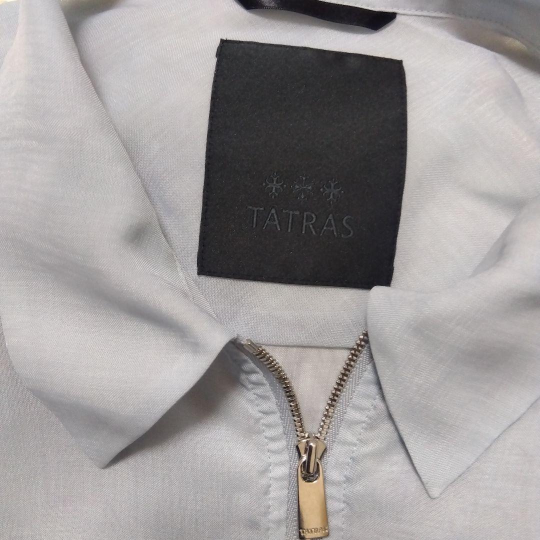 限定品！TATRAS モリアーノ トップス サックス Sサイズ ジップアップ