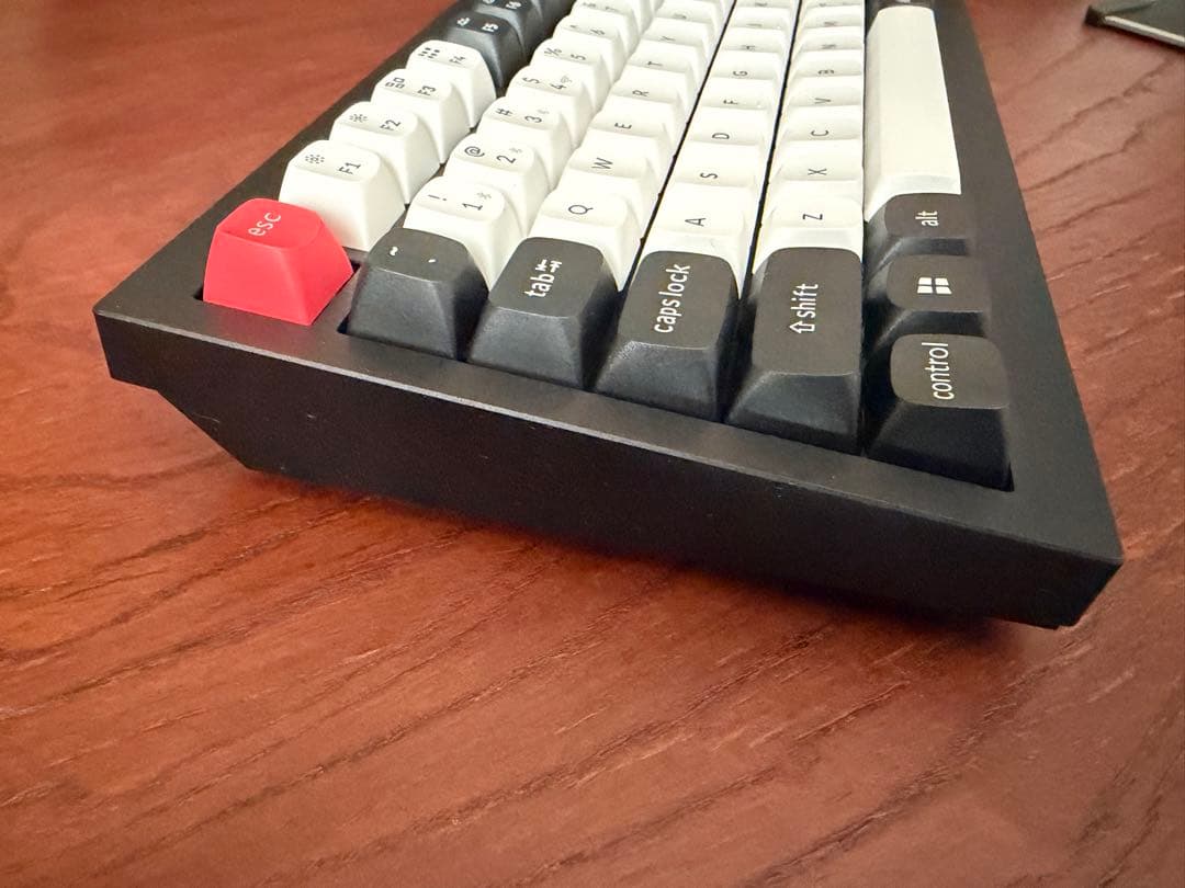 Keychron Q1 HE 75% ワイヤレスキーボード　ゲーミング