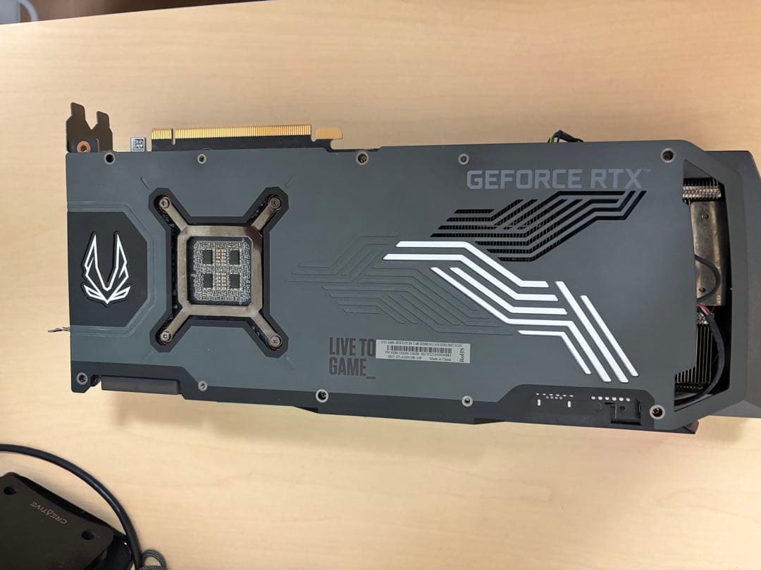 グラフィックボード・グラボ・ビデオカード GEFORCE RTX 3090ti AMP EXTREME HOLO 24GB