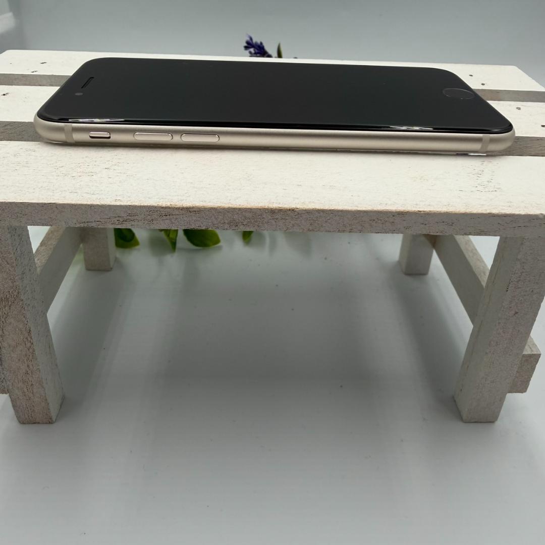 iPhone SE第3世代 64GB スターライト 394