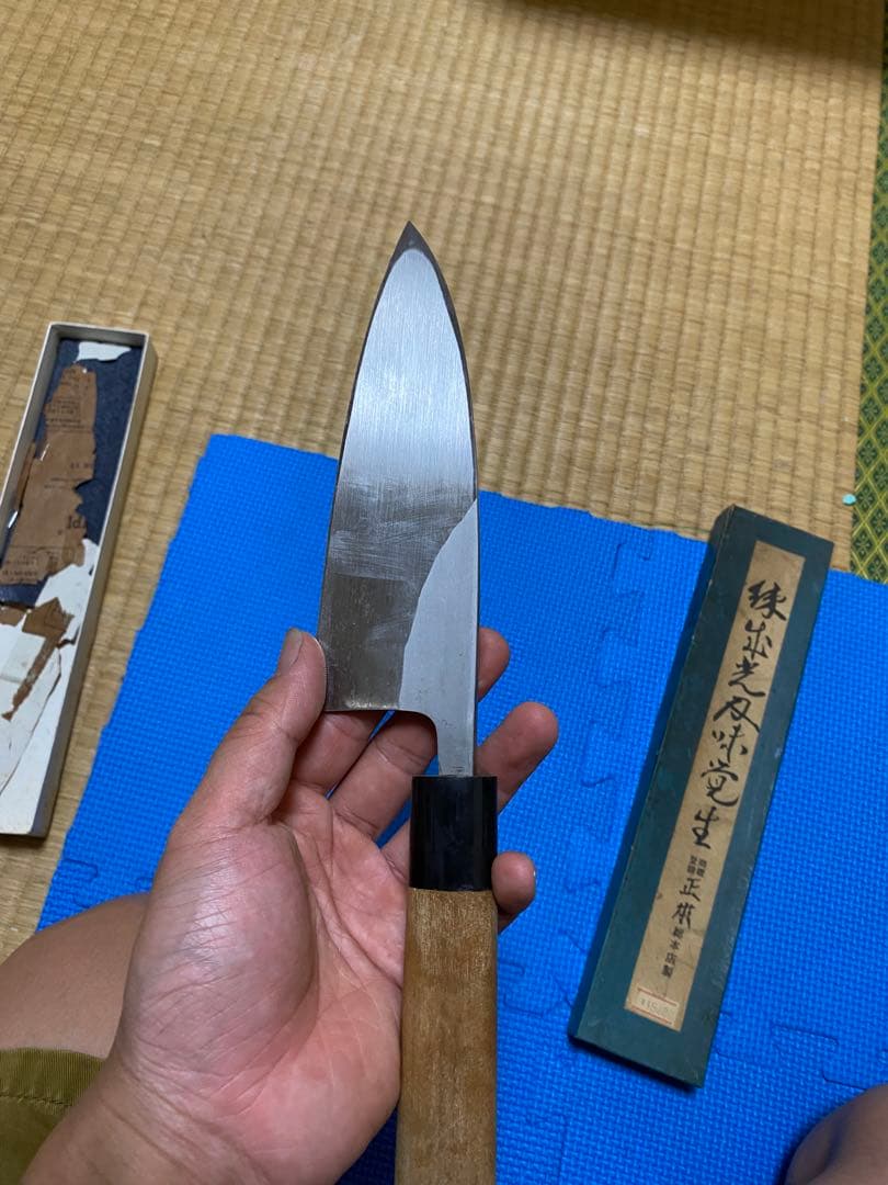 正本出刃15.5cm。　箱があります。水牛柄。