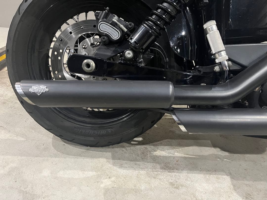 ちっち VANCE & HINES スリップオンマフラー　ヒートシールド付