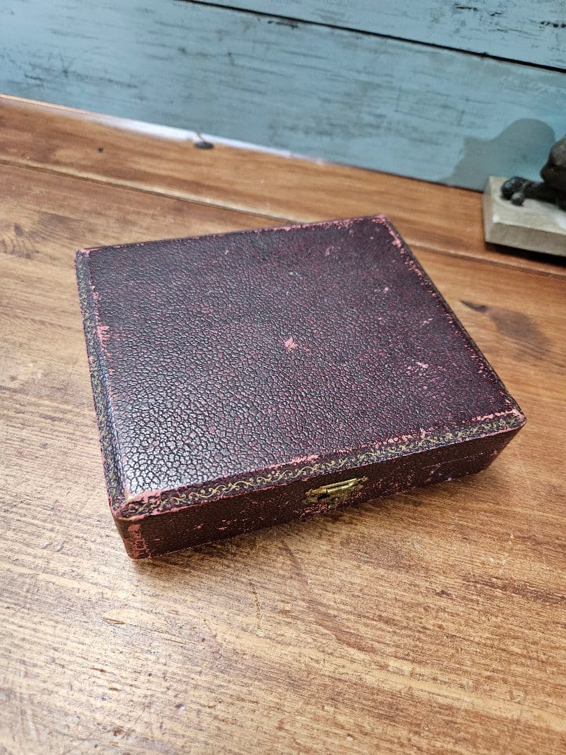 フランスアンティーク シルバープレートのスプーン 12本セット 古いケース付き