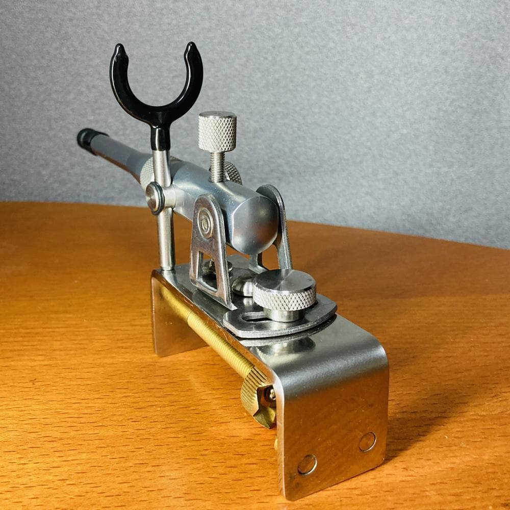 【新品】メタル へら 万力 管理釣り場 野釣り 丈夫な金属万力 へら鮒 ヘラブナ