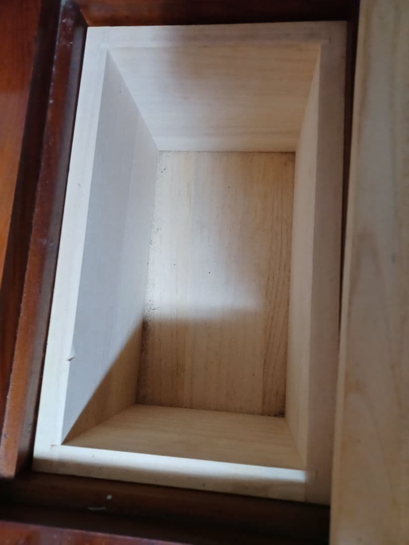 ★火鉢★　鯉の彫り物　★鯉　★こい　★アンティーク 　★インテリア