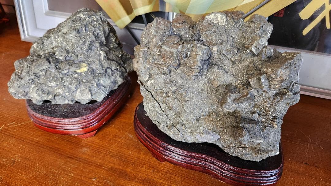 パイライト 原石 縁起物 木製スタンド付き 2点セット