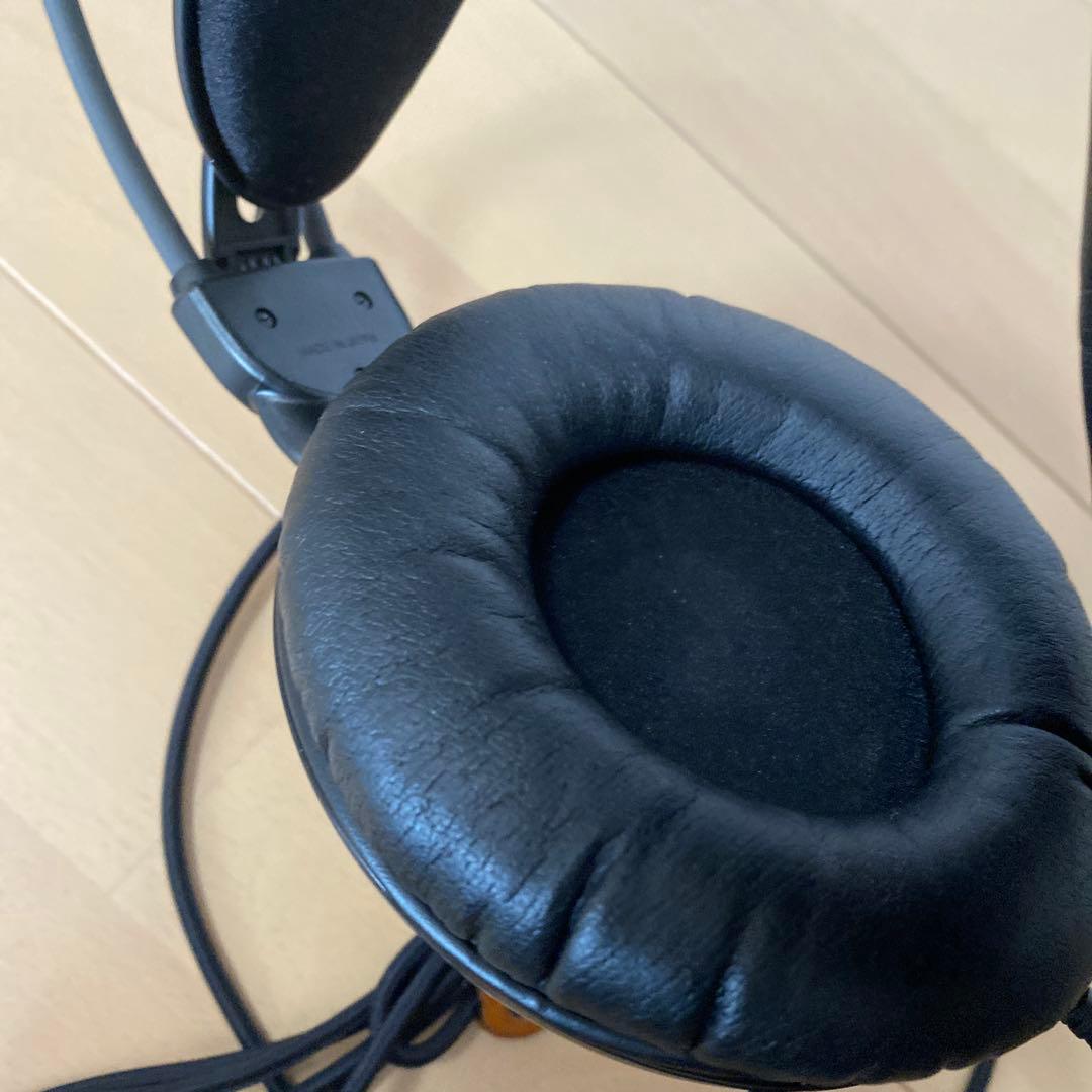 傳田聴覚システム研究所　聴覚トレーニング用ウルトラヘッドホン➕CDプレーヤー