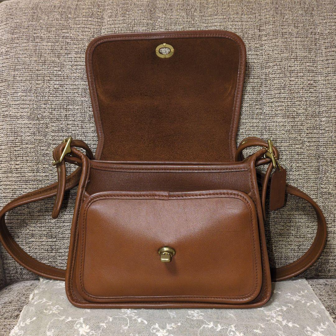 レア！オールドコーチショルダーバッグ