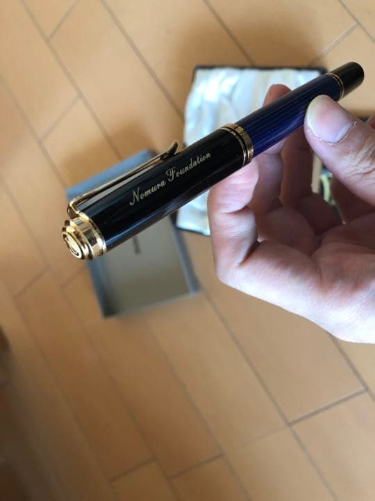 ペリカン 万年筆 Pelikan M600 ギフト化粧箱入りボトルインク付き