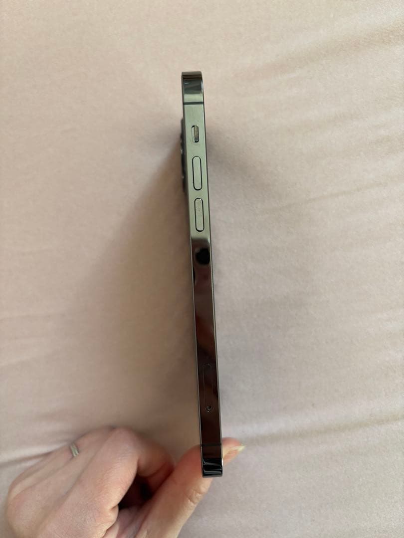 【Apple正規品】iPhone12 Pro グラファイト128GB