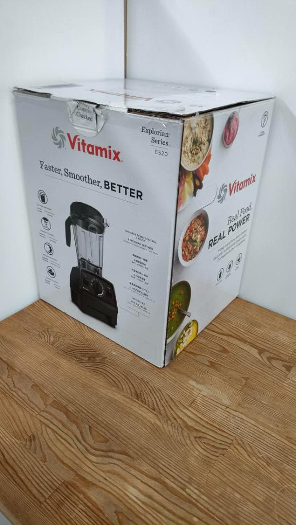chococo様　【目立った汚れなし】Vitamix E520 1615