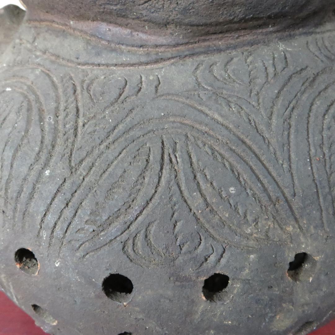 パプアニューギニア 形象土器 燻製容器 東ゼビック州 ディミリ村 希少