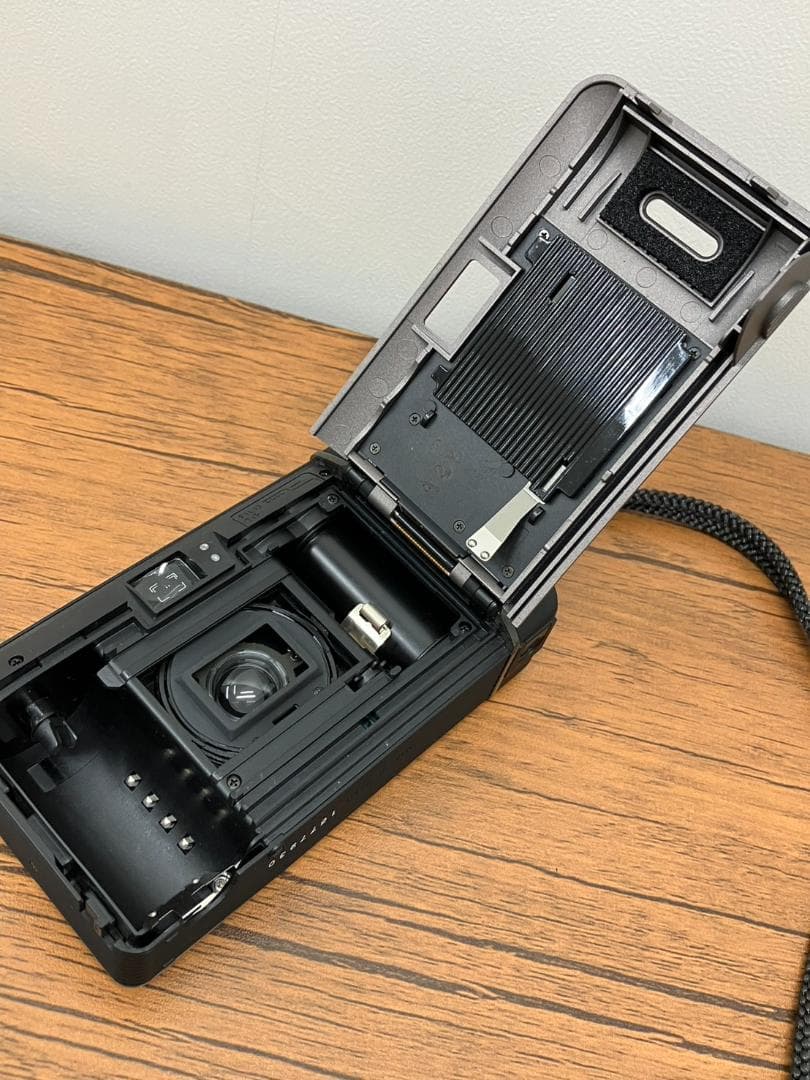 Konica コニカ big mini BM-301 コンパクト フィルムカメラ