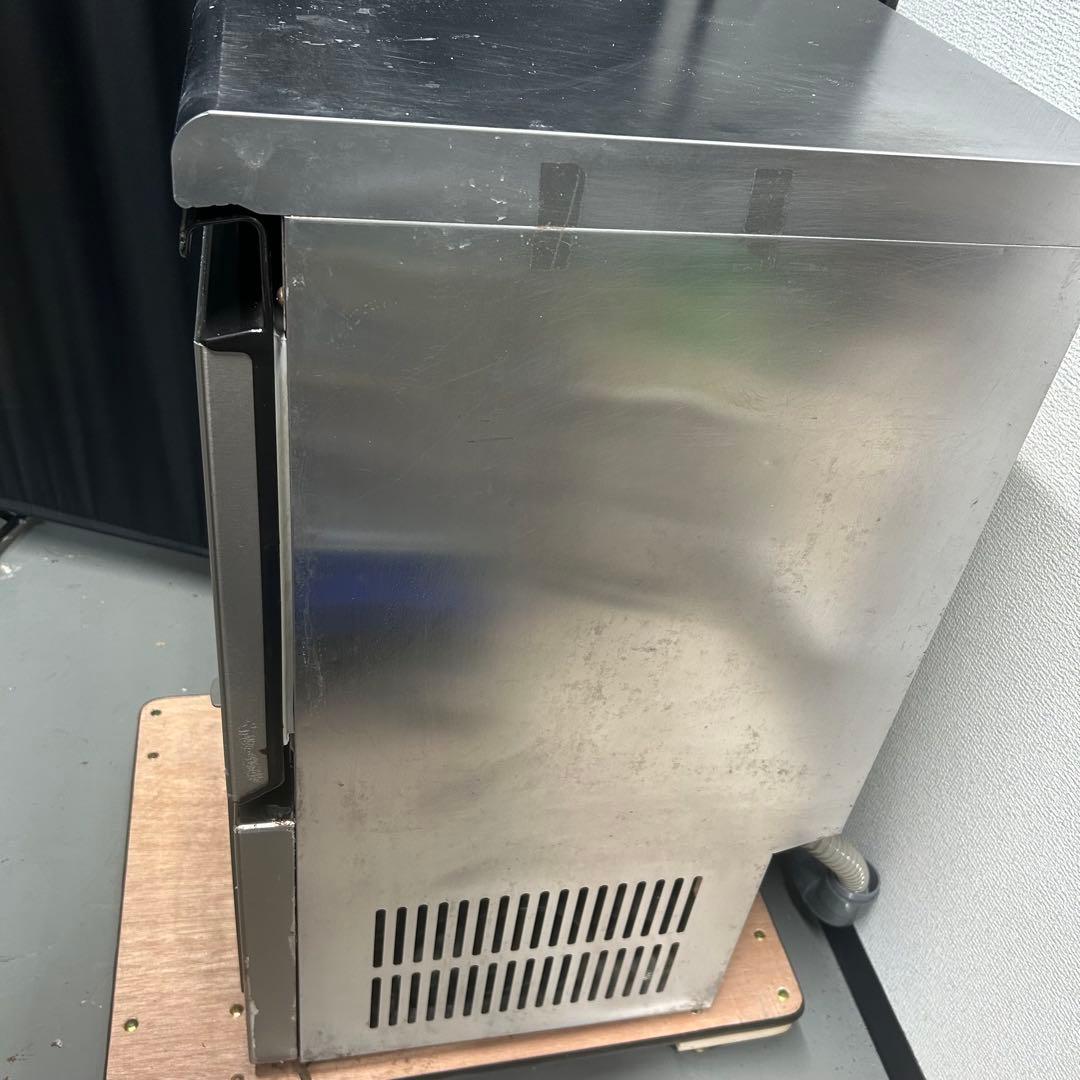 ✴︎本日限定値下げ価格✴︎【ホシザキ】2022年製 製氷機 キューブアイスメーカー