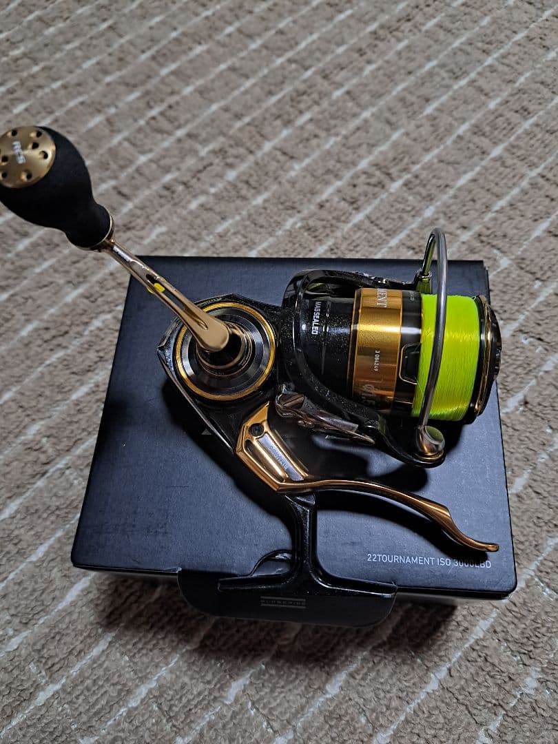 リール !Daiwa 22TOURNAMENT ISO 3000LBD