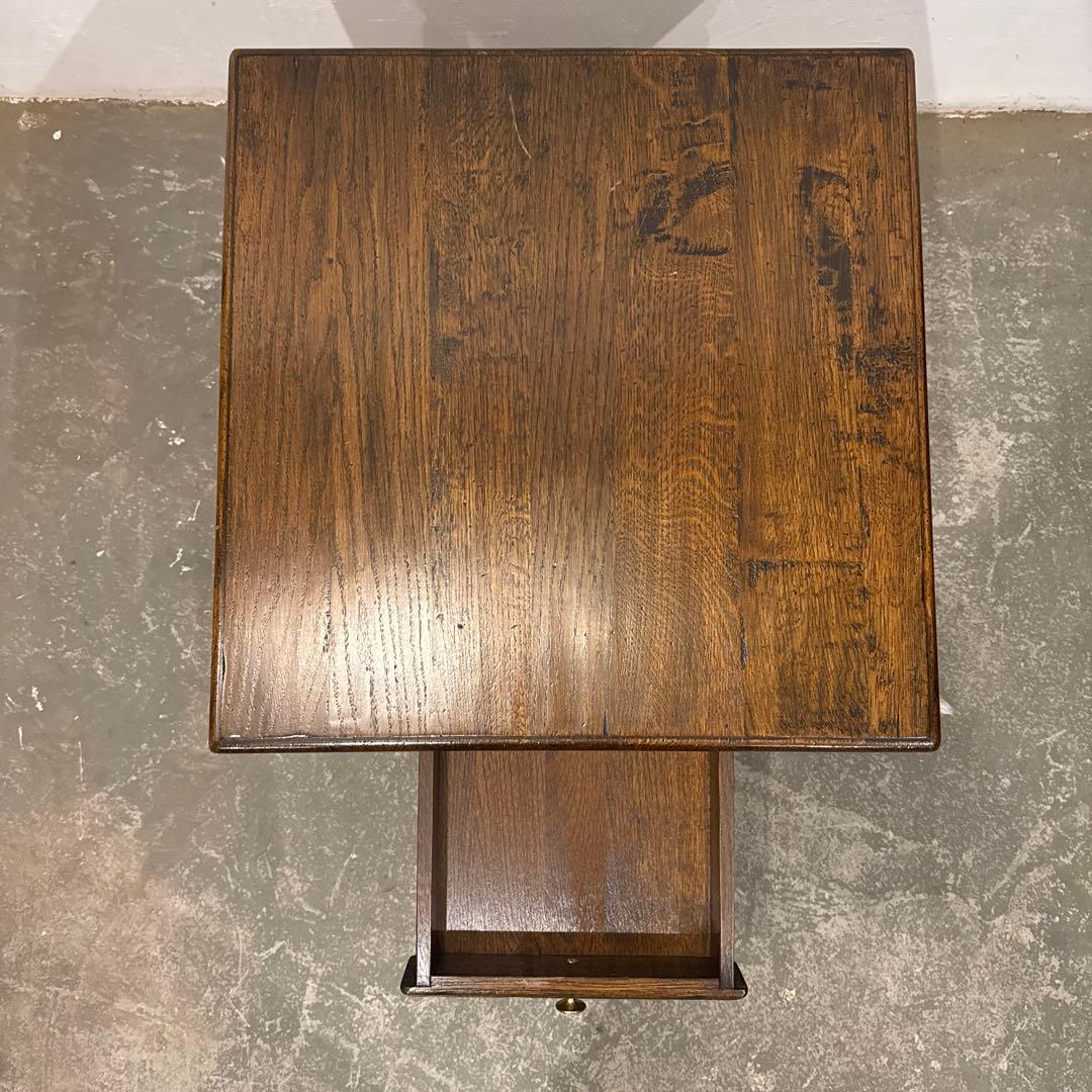 年末年始saleヴィンテージ　木製サイドテーブル　引き出し付き1