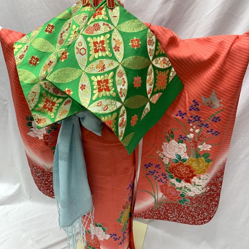 508ag92□七五三 七歳 女児 着物&袋帯 銀彩 薔薇 蝶□状態良好