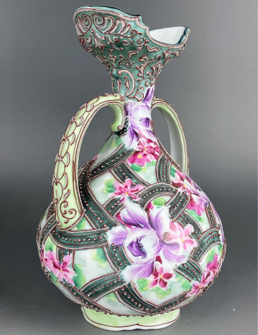 【美品】オールドニッポン ２２．２cm 花紋 一陳盛り花瓶 アールヌーボー様式