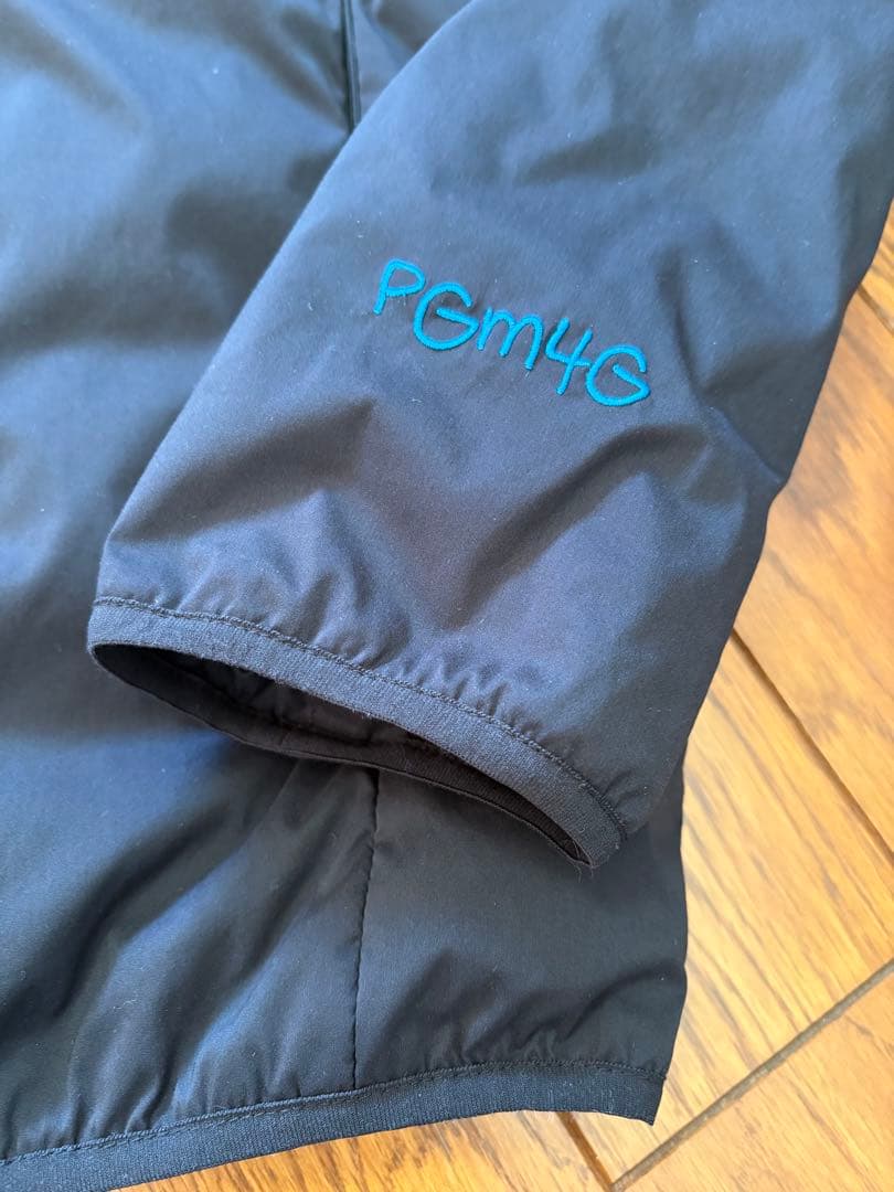 高級！パーリーゲイツPEARLYGATES ゴルフダウンジャケット　黒　サイズ5