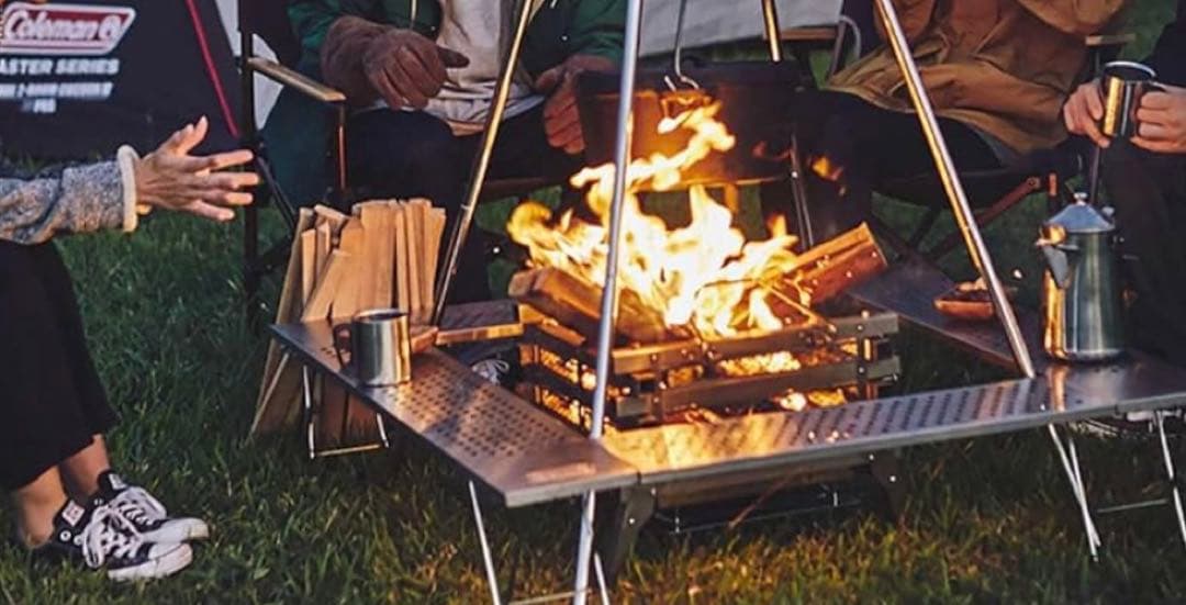 テーブル・チェア・ハンモック Coleman FIREPLACE TABLE