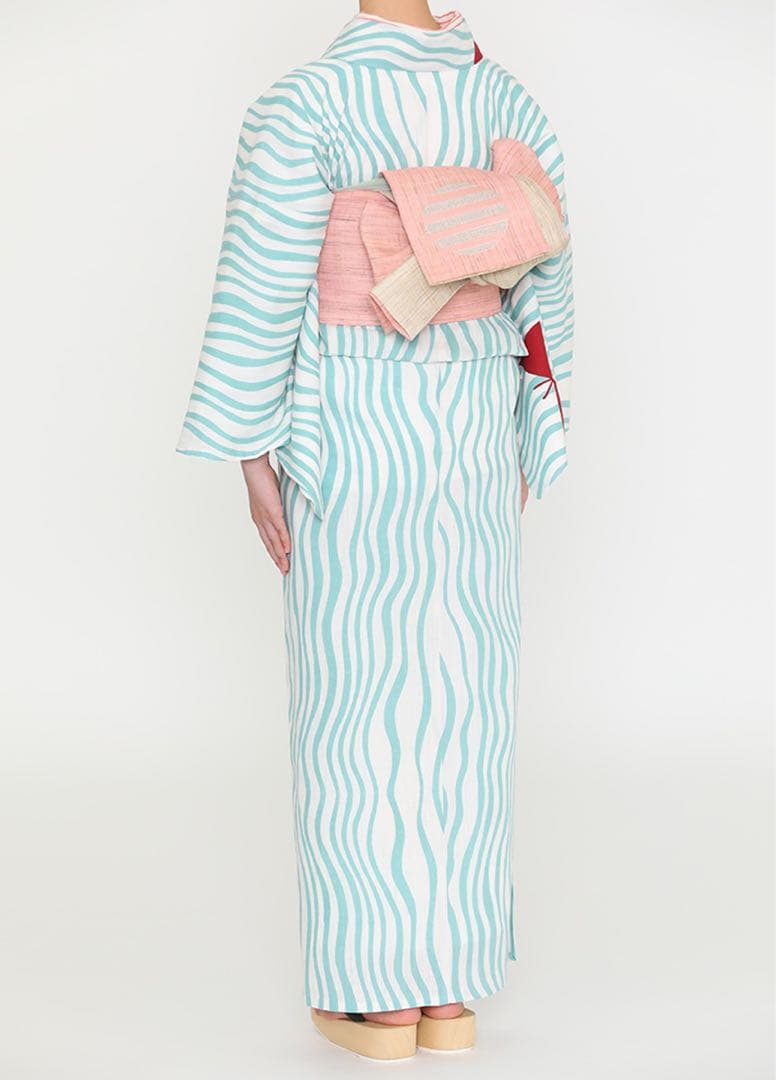 ドゥーブルメゾン　綿麻ゆかた 今日、空を飛びながら水色　対応身長〜159㎝