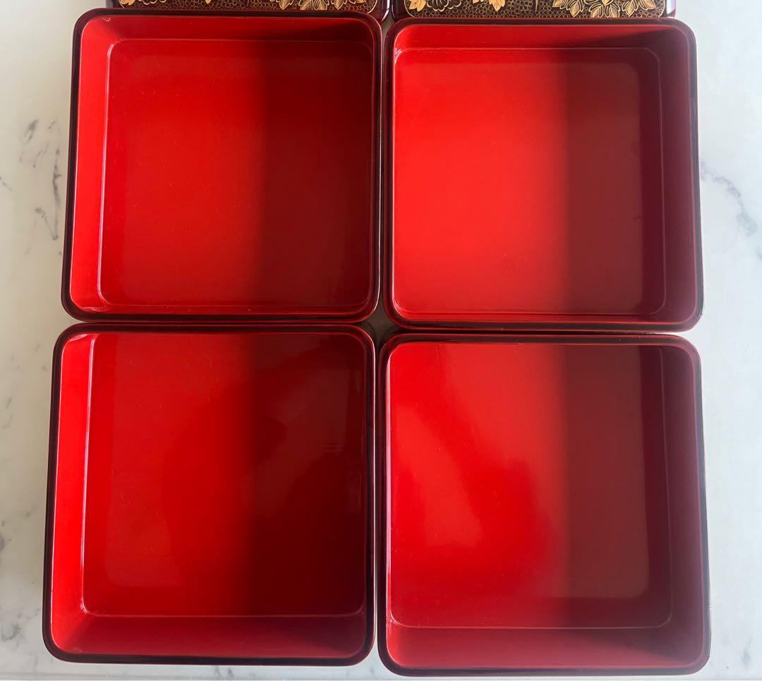 輪島塗　金箔花柄4段重箱 木箱付き