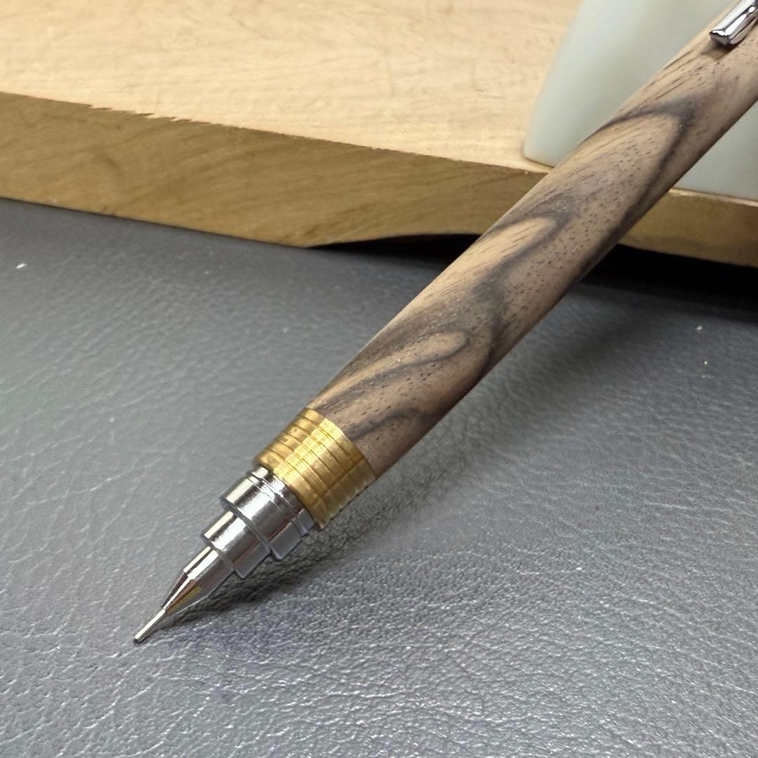 165黒柿　木製シャーペン　最強低重心(少しR) 溝つき　真鍮　無塗装