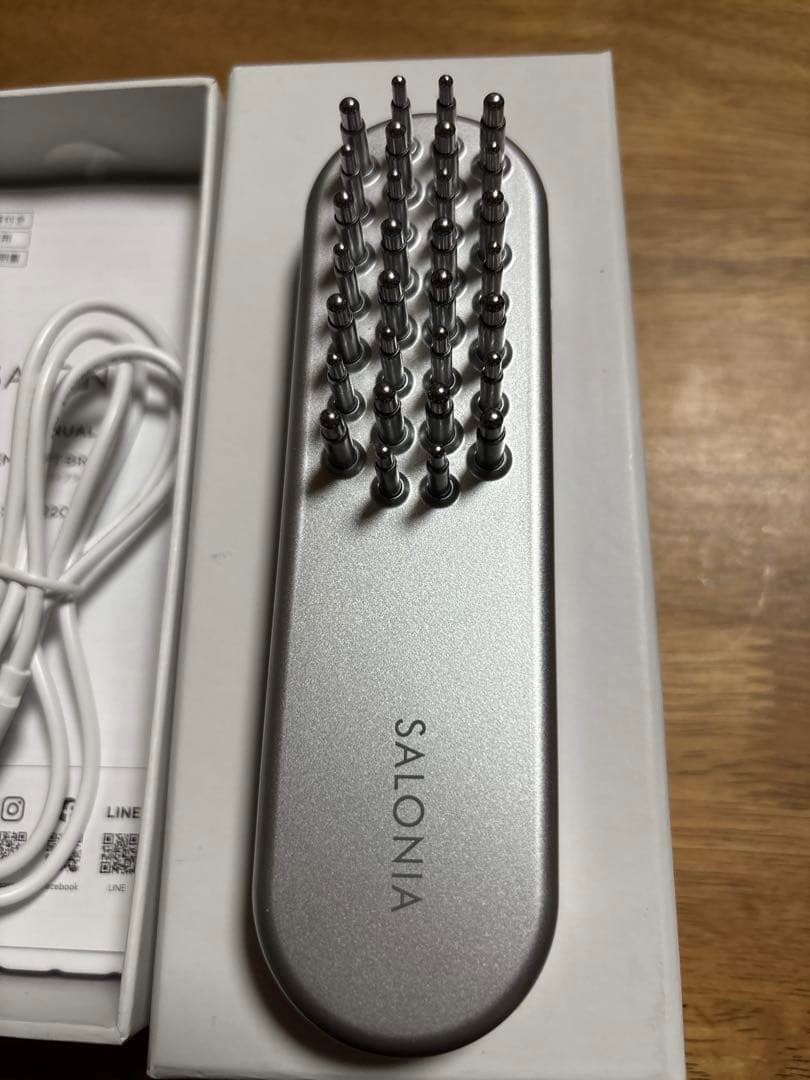 【ほぼ未使用】SALONIA EMS リフトブラシ