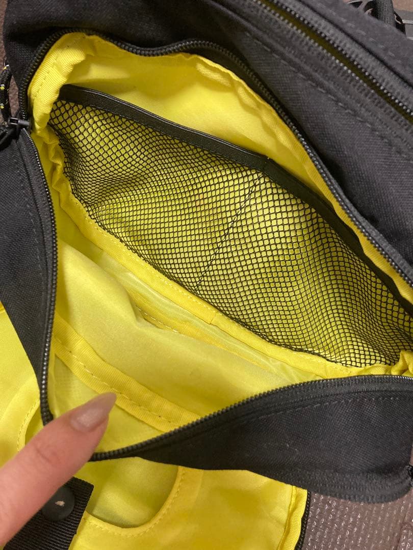 Hugoo ハグー ヒップシート ブラック